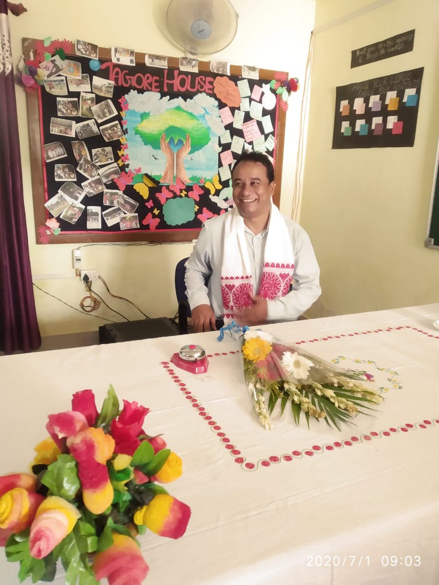ARPSJorhat's tweet photo. ARPS Jorhat welcomed the first Vice-Principal Mr Anjan Kr Dutta on 1st July. The induction ceremony was carried out by the Principal Mrs Rinku Borgohain Barman. The staff welcomed him with an Assamese Phulam Gamocha, a bouquet and delivered their good wishes in abundance to him. https://t.co/zd0ArsNZDl