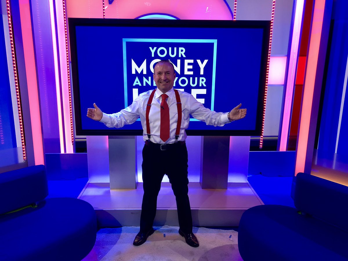 Bank on Dave tweet media