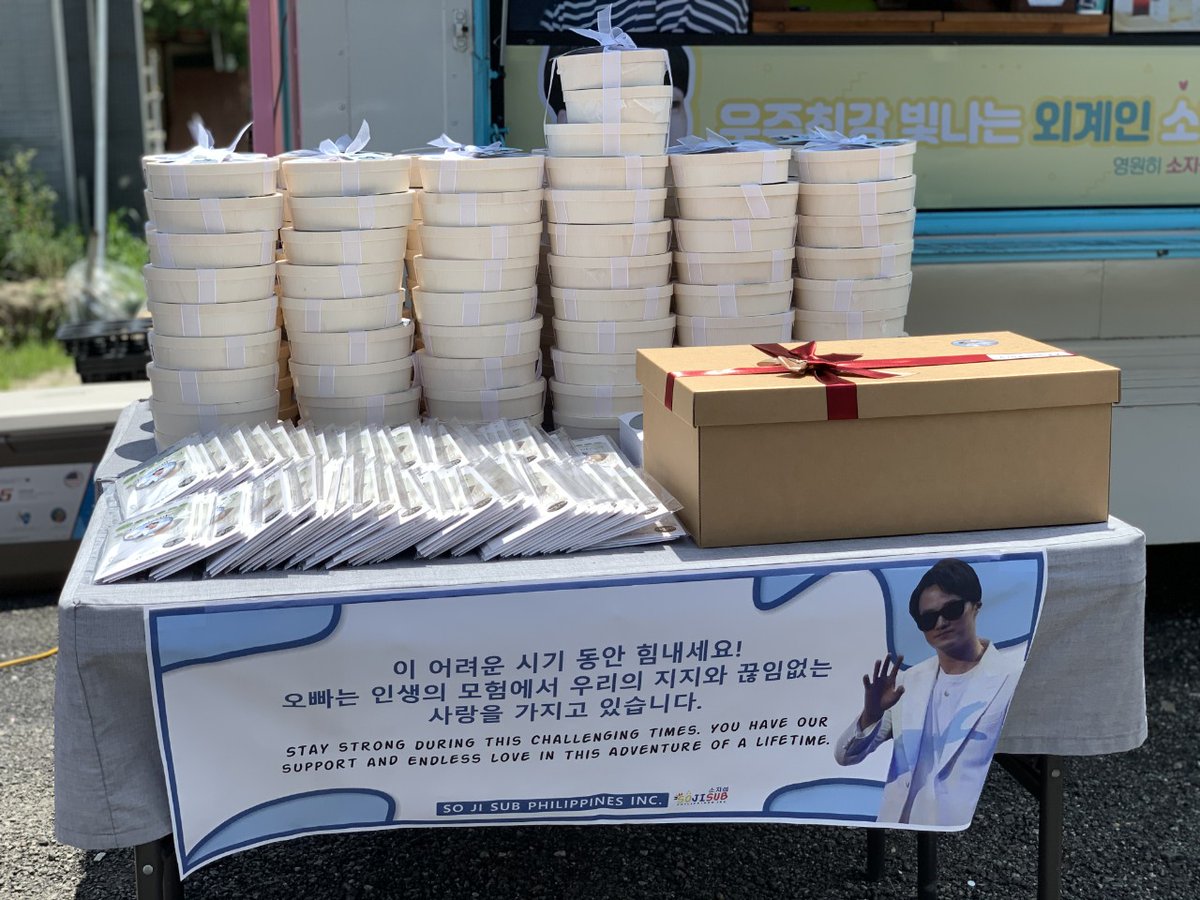 charmlegaspi's tweet photo. This fan support for the upcoming film #ALIEN is a collaboration project with YSS, Sonick Thailand FC & @sojisubph ๐ฐ๐ท๐น๐ญ๐ต๐ญ
#์์ง์ญ #SOJISUB #ALIEN #์ธ๊ณ์ธ #fansupport #fansupportproject #officialsojisubphilippines #sojisubphilippinesinc #SJSPH https://t.co/FVbEcTVahj