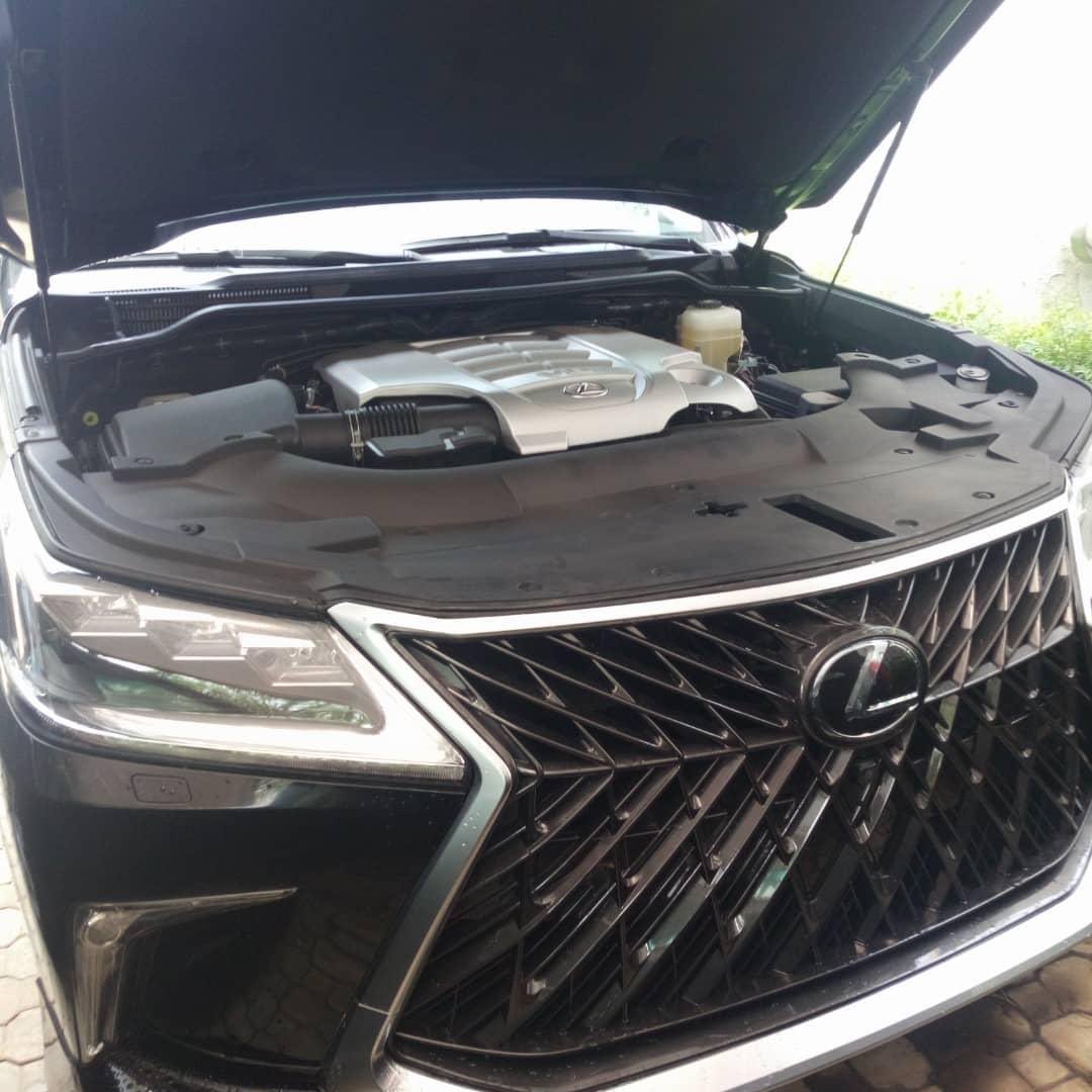oil_shaeikh's tweet photo. Who is going to get this beast from me? 160m only, Bullet proof 2020 Lexusx570 , ordinary available for 70m lx570 . I need 1000rts only #mompha #davido #instablog https://t.co/U3SnVJVc5s