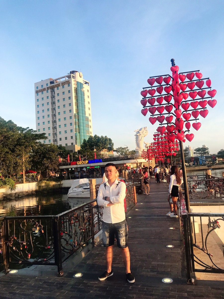 HuyBot7's tweet photo. Tôi nghĩ rằng chuyện mk sẽ rất vui nhưng gạ chịch rồi a bỏ a đi vl https://t.co/728g8KawuX