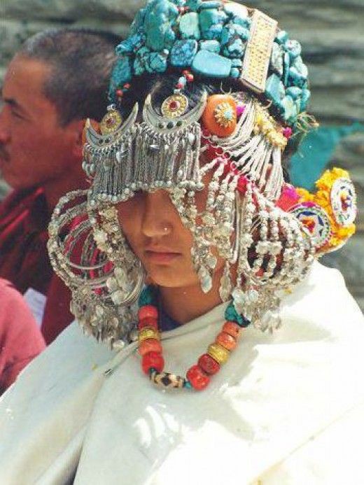 these are himachal pradesh (the jewelleries look really heavy but so pretty)