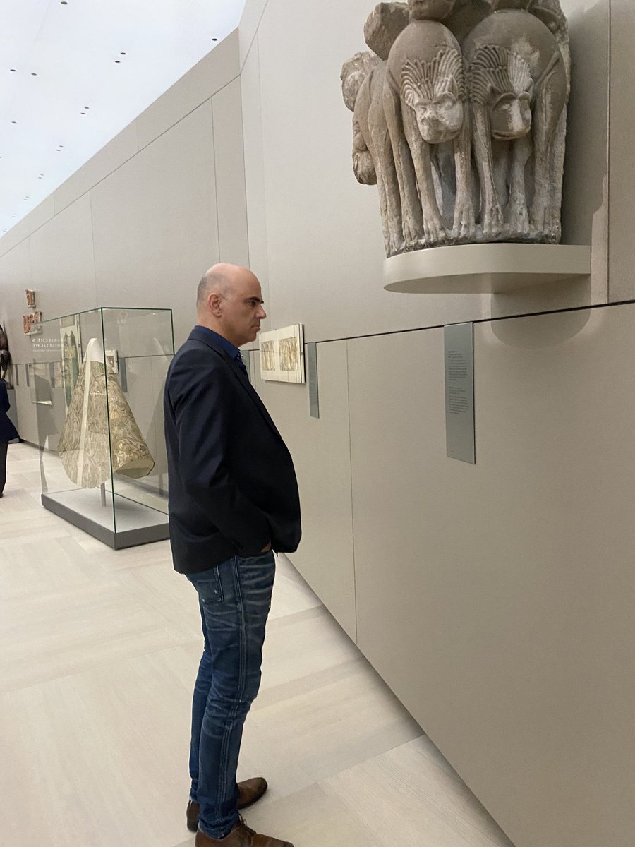 BR_Sprecher's tweet image. Voyage autour du monde et dans le passé, grâce à la collection de tissus et d’œuvres d’art de la fondation #Abegg à Riggisberg. #ExcursionCF