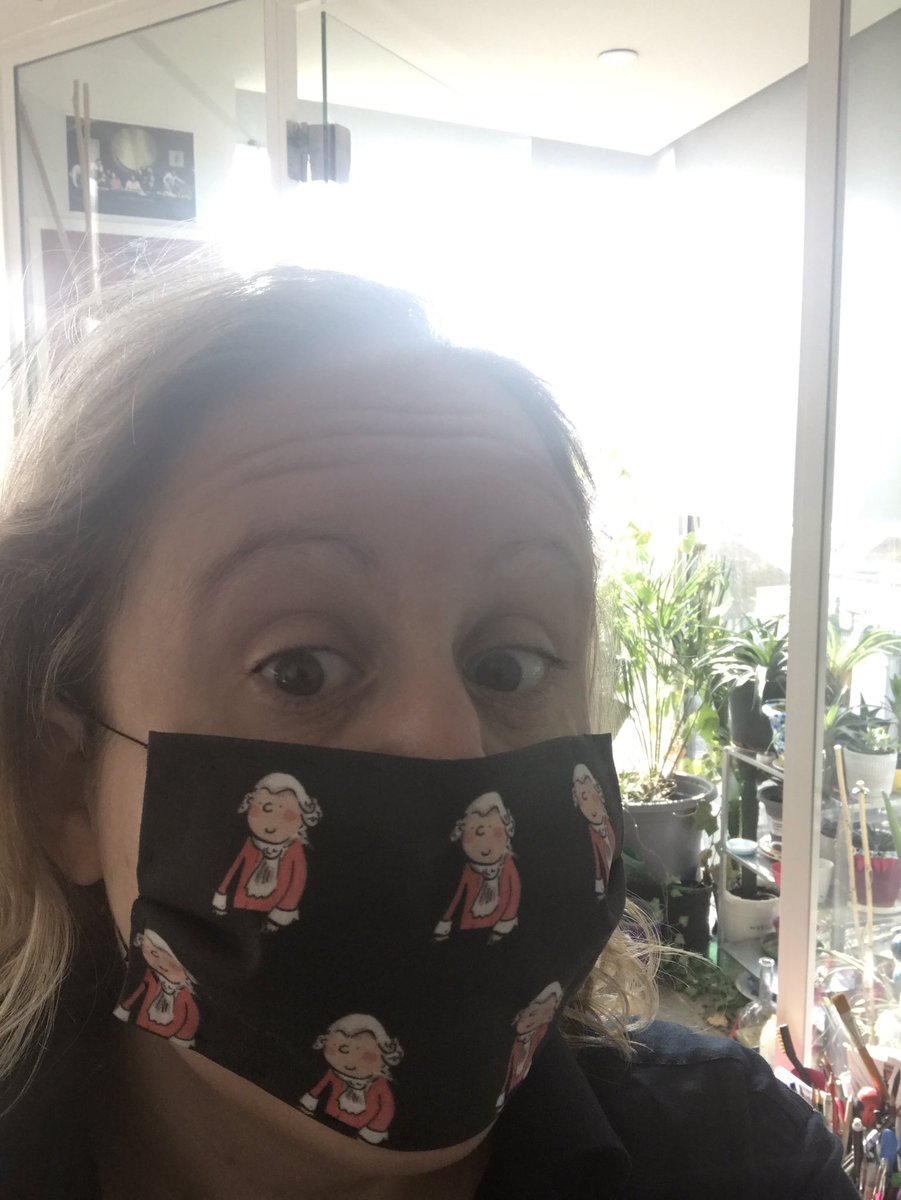 spooninthelid's tweet image. Well one may as well theme it! #operamask 🎶🦸‍♀️