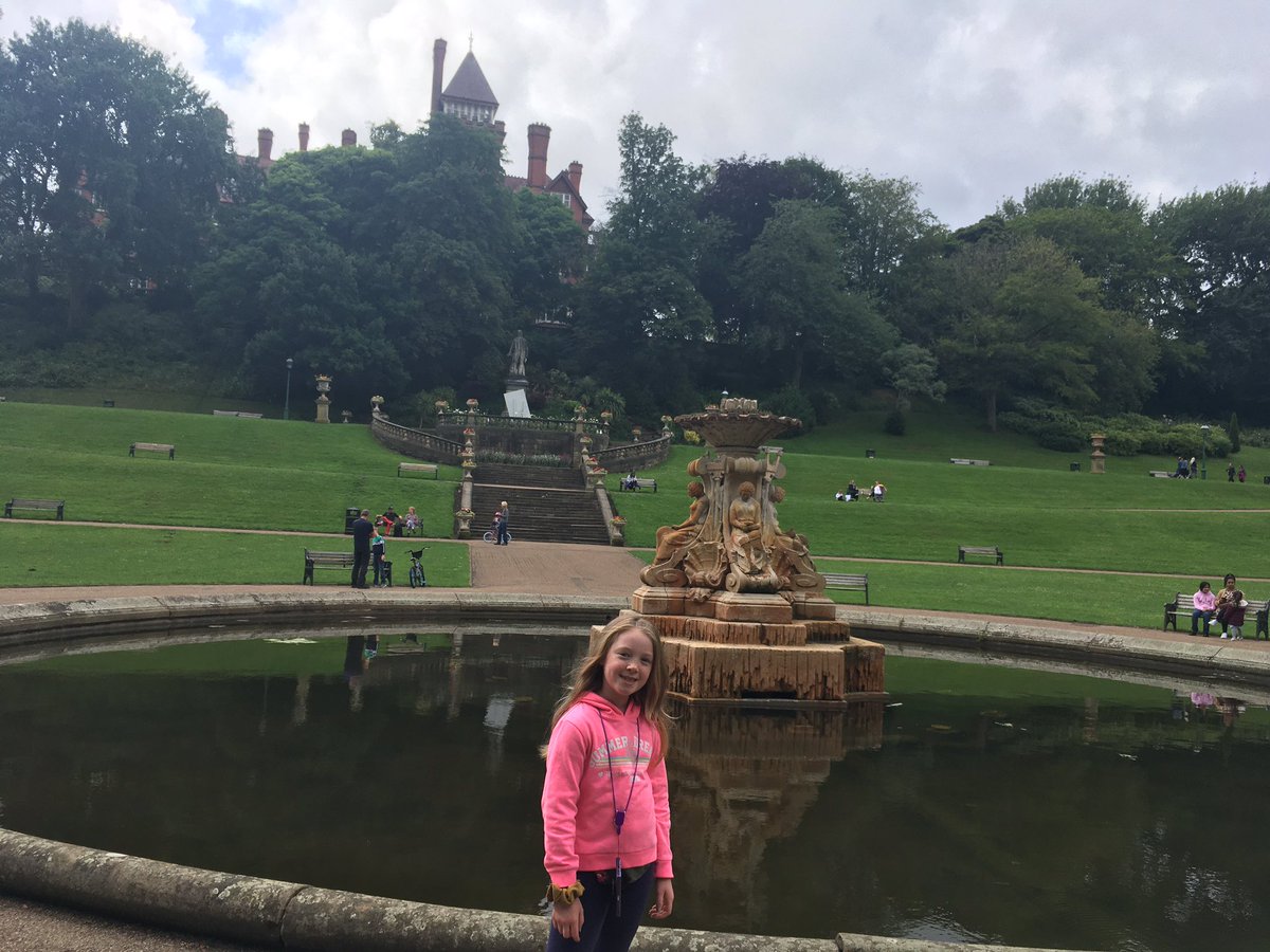 melody_singing's tweet photo. @StAnthony3_4S Hi we went for a walk yesterday afternoon once it stopped raining - can you guess where I am? https://t.co/jSM7CTBIeg