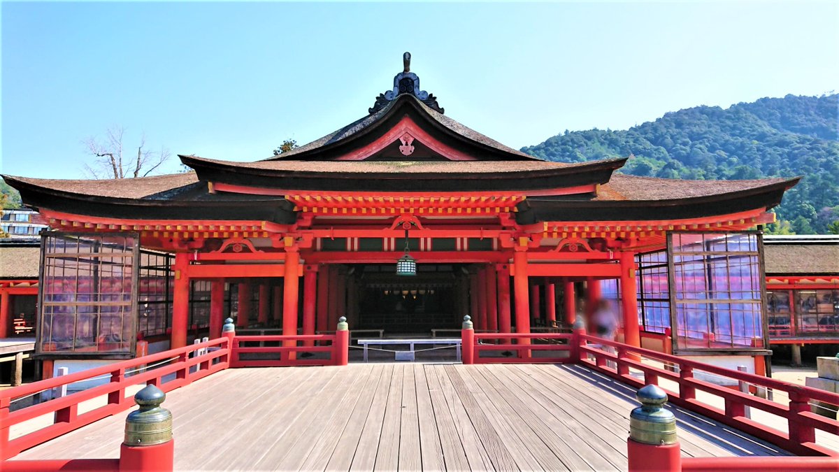 こさいん 駅メモ 9 330駅 9 332駅 スポット紹介 厳島神社 広島県廿日市市 海上に浮かぶ大鳥居が特徴的な 厳島神社です 干潮時には 大鳥居の近くまで歩いて向かうことができます 平清盛や毛利元就によって造営 改築がなされた 海上に浮かぶ世界