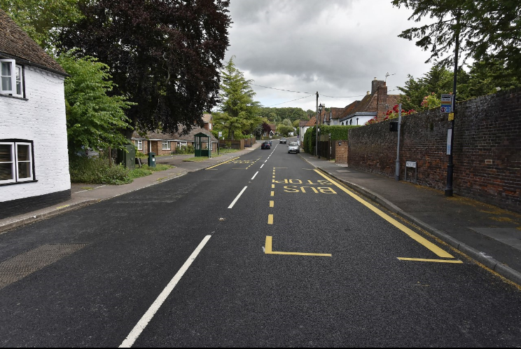 KentHighways's tweet photo. Wingham, A257 High Street: Low Temperature Asphalt Trial works completed to prevent potholes #KentResurfacing #kentpotholes https://t.co/68pZ6jEOKo