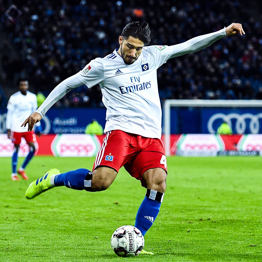 Transfer-News: Berkay #Özcan wechselt fest zum Istanbul Başakşehir FK Wir bedanken uns für seinen Einsatz im HSV-Trikot und wünschen alles Gute für die Zukunft. Mach’s gut, Berkay!
#nurderHSV #Transferpic.twitter.com/2rO7faOR77
by Hamburger SV