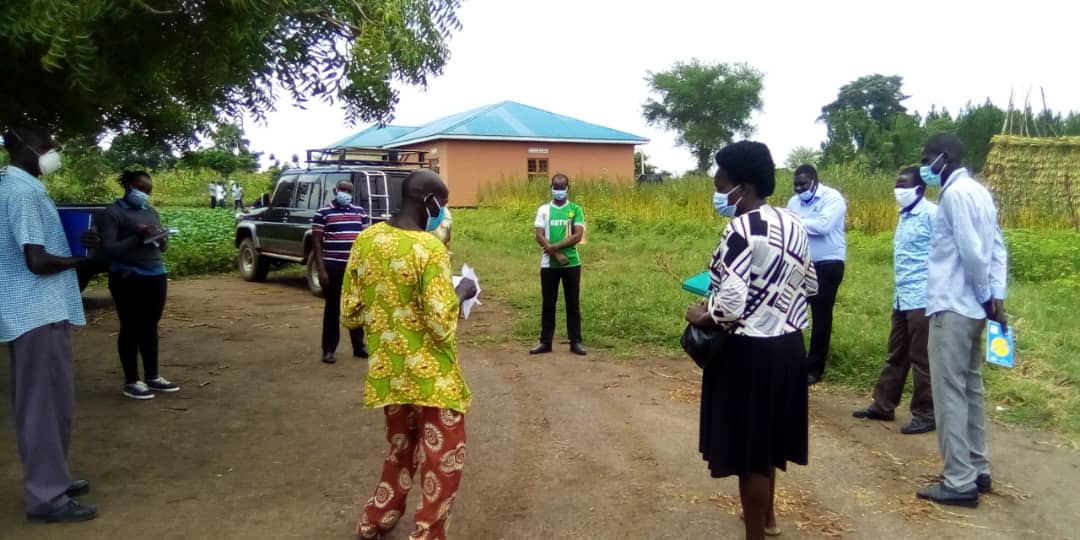 shafiqzenj's tweet photo. #IWASII Participatory Joint Monitoring with Dokolo DLG team in  Adekinino S/C. Sec Works pledged to interest the district council in rolling out the IWAS model in the entire District sub counties.@JR_Okello1 @sonja_hofbauer @PhomoloMM @SNV_WASH @DorahEgunyu https://t.co/cmkxpt1RY3