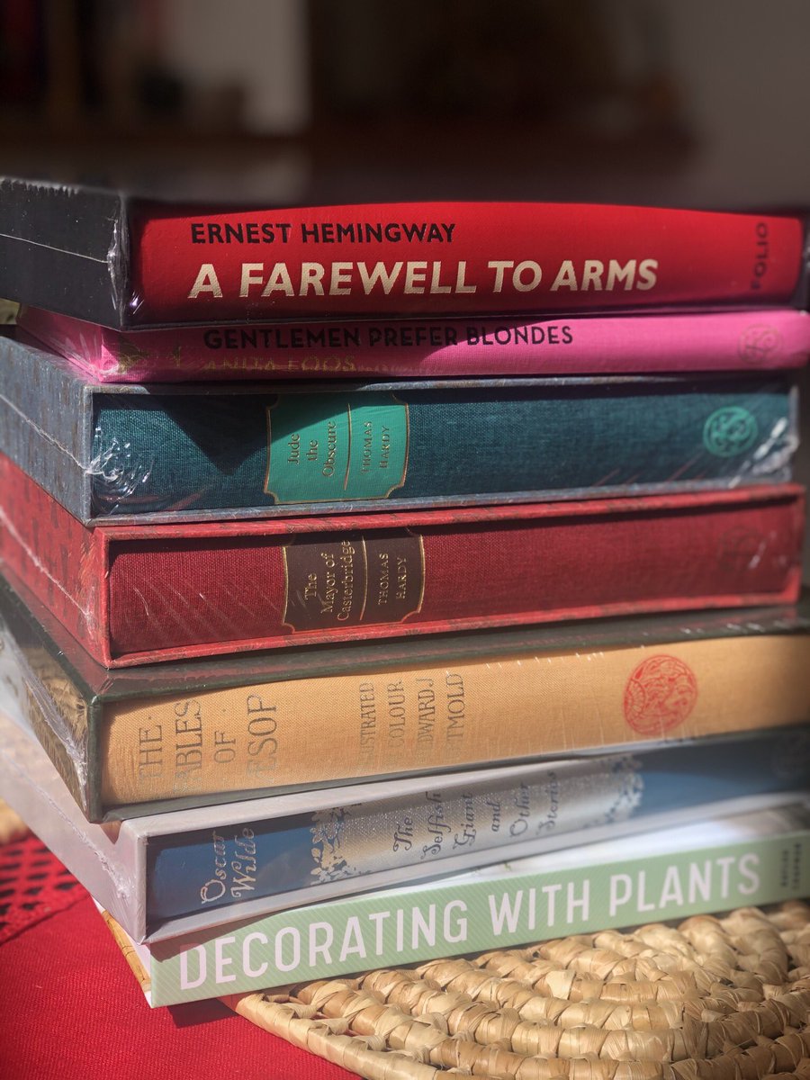 A Perez de Vera (@avelineperez) on Twitter photo Gotta love a <a href="/foliosociety/">The Folio Society</a> sale! This’ll fill the few remaining gaps on the shelves (and there’s always the plant option! #shelfie #booklover Gotta love a <a href="/foliosociety/">The Folio Society</a> sale! This’ll fill the few remaining gaps on the shelves (and there’s always the plant option! #shelfie #booklover