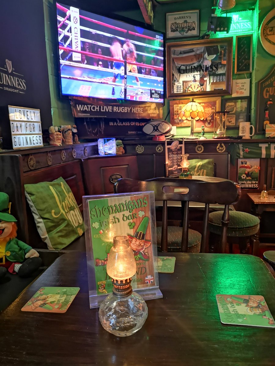 ShenanigansB's tweet photo. Love this place😁🍀🍻👌 https://t.co/ItJXqmigr4