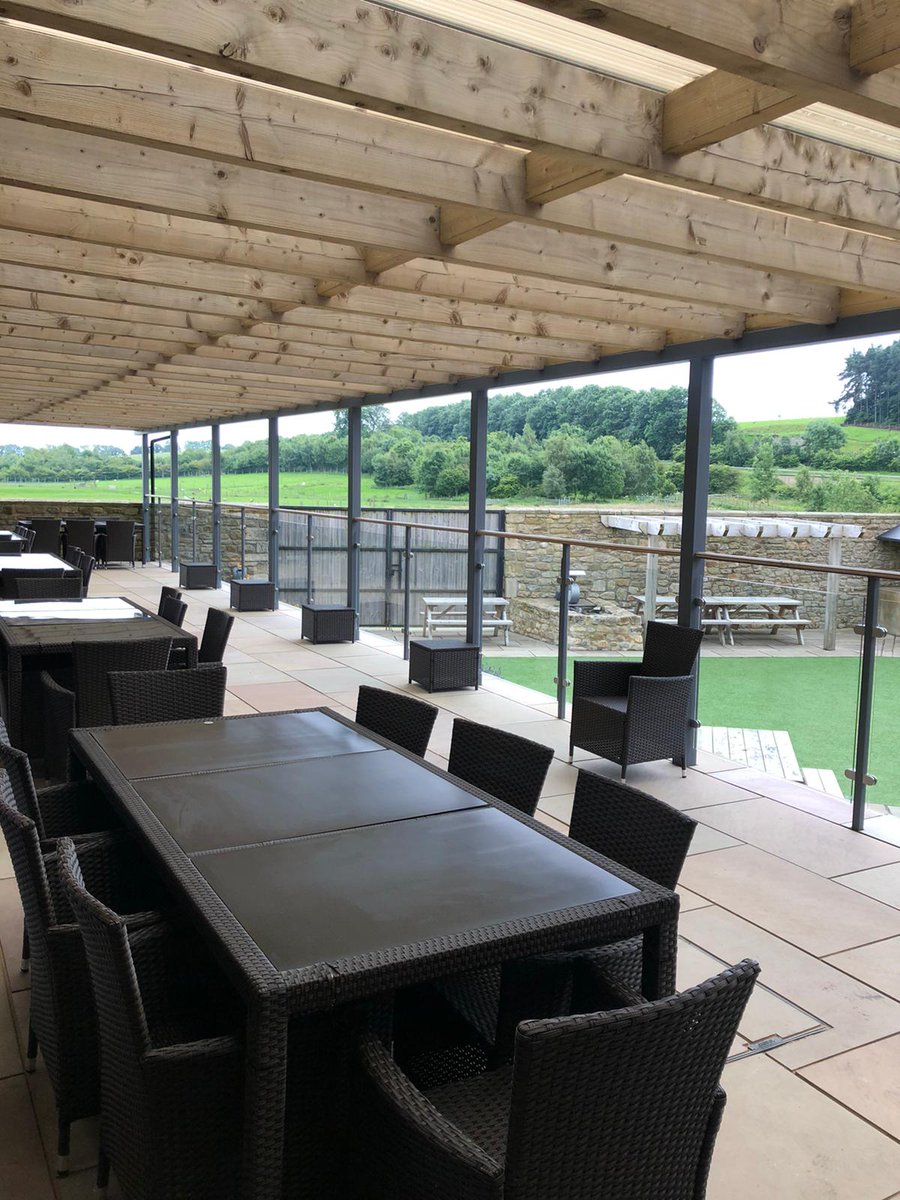 ThorpeFarmTweet's tweet photo. We're adding the finishing touches to The Courtyard before reopening tomorrow! 🎉

You can book your table on 01833 627242 or we are also taking walk-ins too.

#ThorpeFarm #WelcomeBack #Reopening #BarnardCastle https://t.co/KhXomRlqkH