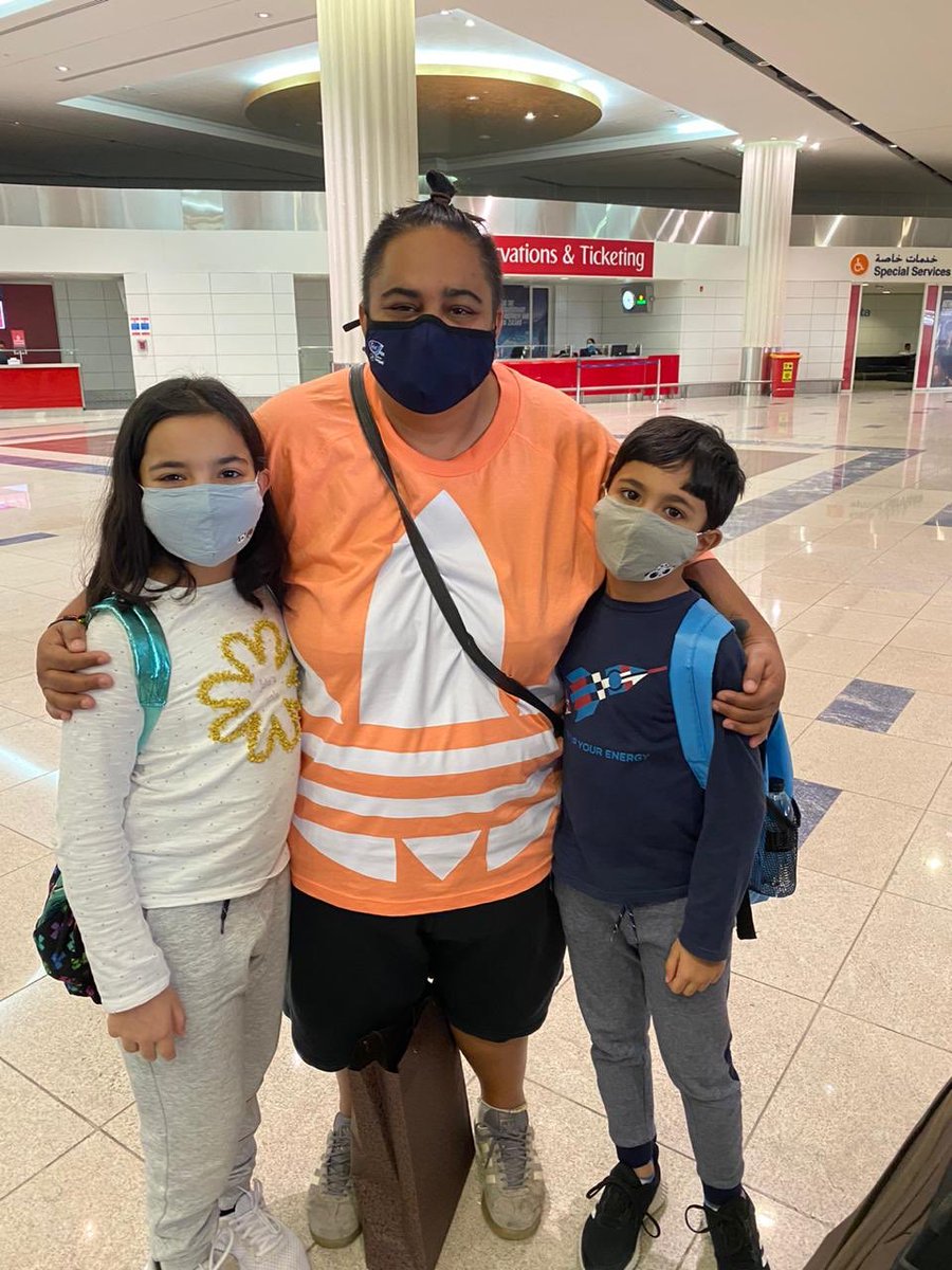 trampallRAD's tweet image. When a part of the Repton family leave the UAE and you’ve been on lockdown and haven’t had the chance to say “see you soon” you head to the airport for that final diamond farewell as a surprise! #RADRemoteLearning