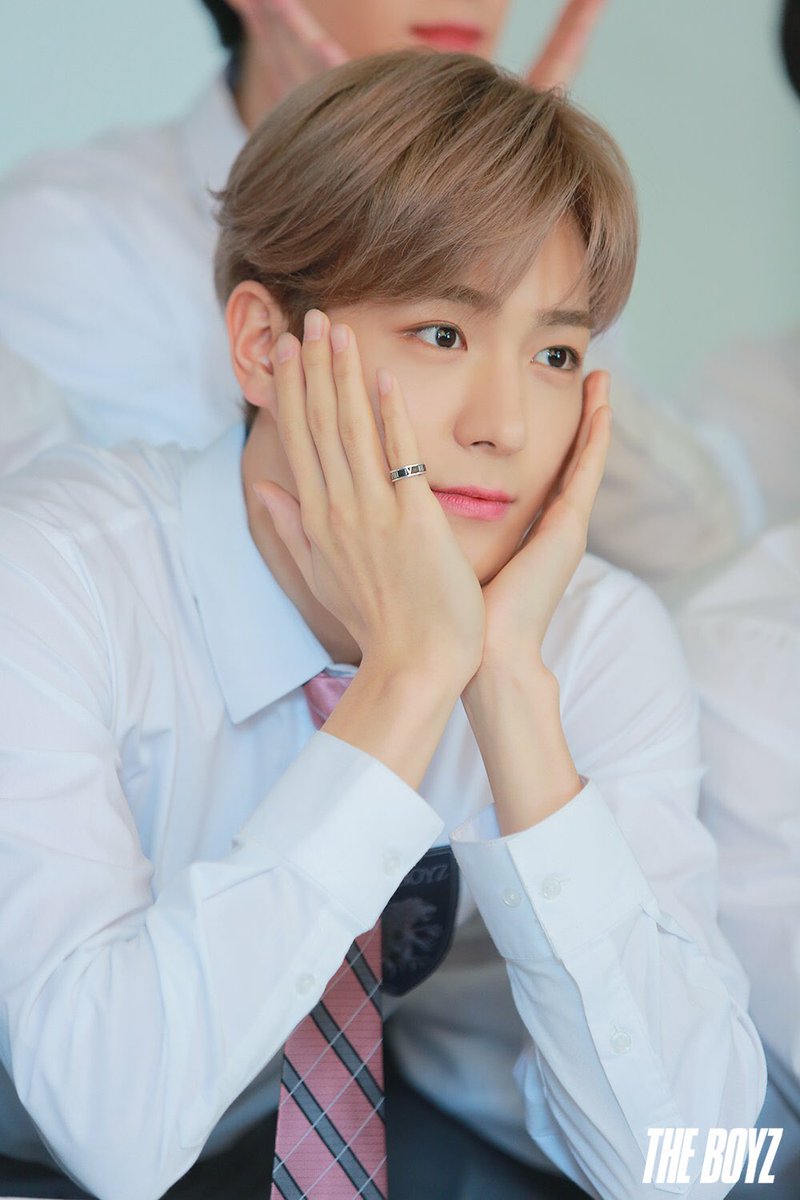 sunjaearchive's tweet image. [📸] THE BOYZ Behind The Scene Photos of Olatte Filming — HYUNJAE 컷

🧃 naver.me/5QxEGme4

#THEBOYZ #더보이즈 #HYUNJAE #현재