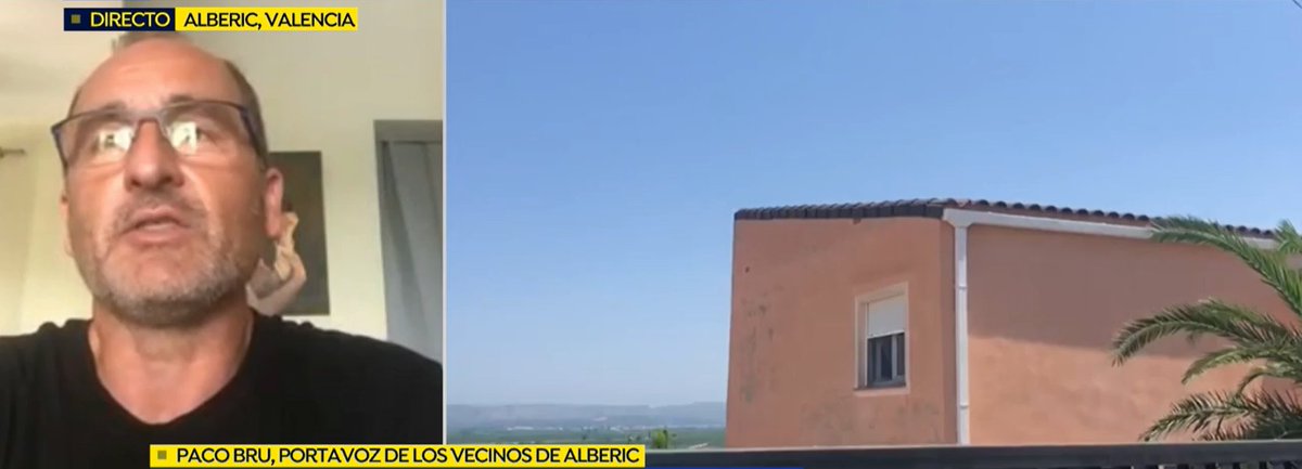 EspejoPublico's tweet photo. 🔴DIRECTO| Hoy nos hacemos eco de una nueva okupación

Hablamos con Paco Bru, portavoz de los vecinos de Alberic, Valencia, que nos cuenta que durante el confinamiento ha aumentado la okupación en los chalets de la zona

#SalidaRESPonsable

▶https://t.co/Ahwoln6S4m https://t.co/ntCYAVucwW