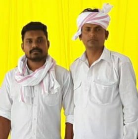 RoatKantiBhai's tweet photo. देखते जाजो आगे होता है क्या 👎
देश के तमाम सार्वजनिक स्थान ,साधन बेच दिये है आने वाले समय मे  बचा खुचा है वो भी बेच देंगे
सबक��� साथ अमीरों के विकास 
गरीबो का विनाश
आज रेल्वे की बारी आ गई कल आपके घर की आ सकती है
#जोहार #Stop_Railway_Privatization 
@PMOIndia @narendramodi @AmitShah https://t.co/gkDSMtK7k8