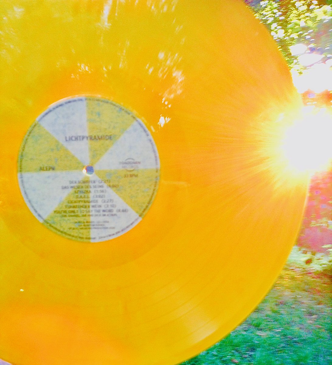 jack_ellister's tweet photo. new vinyl out now. kosmische/kraut/experimental  @TonzonenRecords @eclipse_agency #vinyl #NewMusicFriday #NewMusicAlert #psychedelic #soundtrack #synthesizer #guitar #Space #Aquarius https://t.co/ir8ZxFE52M
