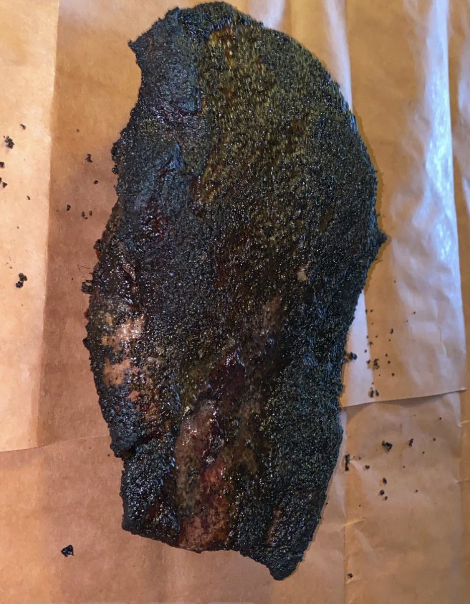 Mackie_fa's tweet photo. Smoking might overtake gaming as my favorite hobby. Stayin up all night, watching the world wake up and making some of the best tasting food you can eat. Food truck coming soon? #BostonBBQ https://t.co/CxfCuoUh7J