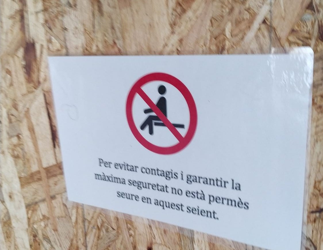 ajlagarriga's tweet photo. Posem a punt Can Luna de #laGarriga, amb totes les mesures de protecció sanitàries, per tal de poder obrir portes dilluns que ve. Acollirà el casal esportiu de @CClaGarriga, reunions i assaigs de corals https://t.co/dknZifupyz