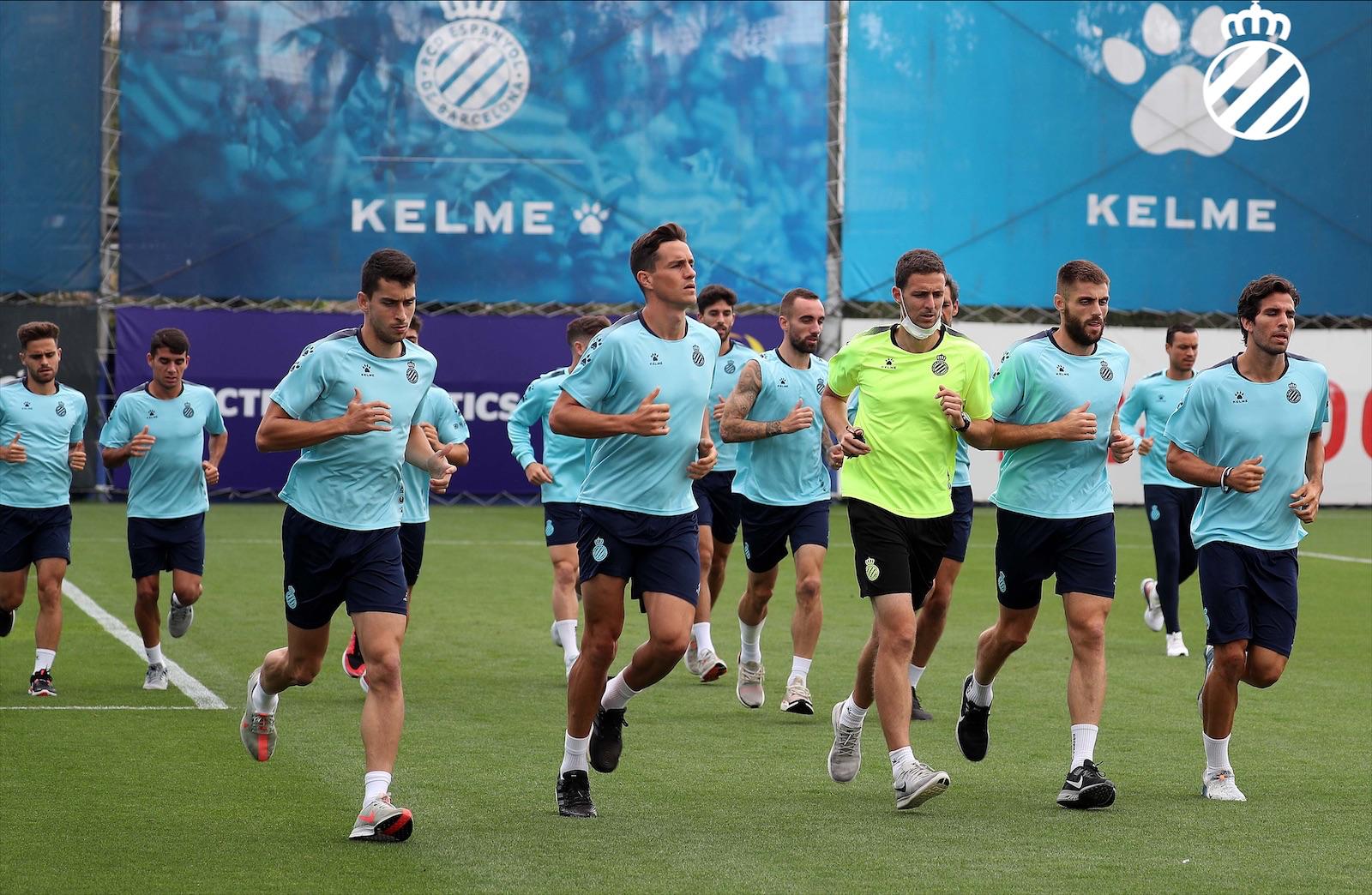 Los jugadores del Espanyol, en una sesión (Foto: RCDE).