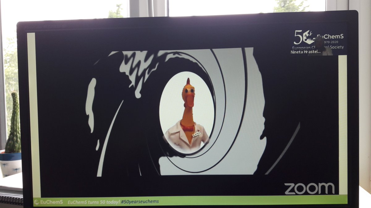 PittaGirl's tweet photo. Good job @NinetaH warned us to fasten our seat belts ahead of the @YoungChemists EYCN #50yearseuchems video! Brilliant entertainment as you would expect from the fabulous EYCN and 00ChemChicken - what a girl! https://t.co/aDRLfbdF45