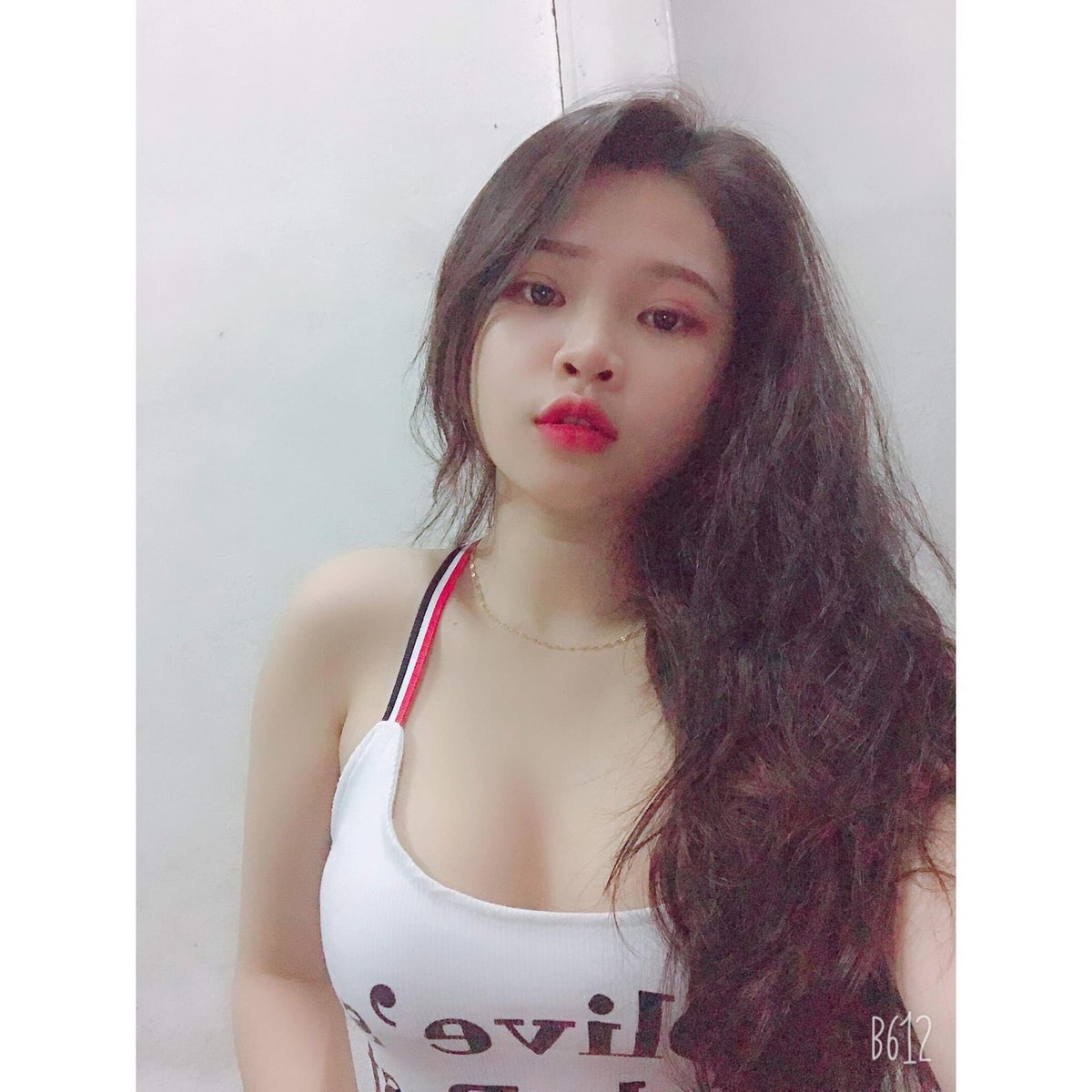 Anh là viên mentos , em là chai coca . Anh vô sâu chút nhá , là em sẽ trào ra 💦