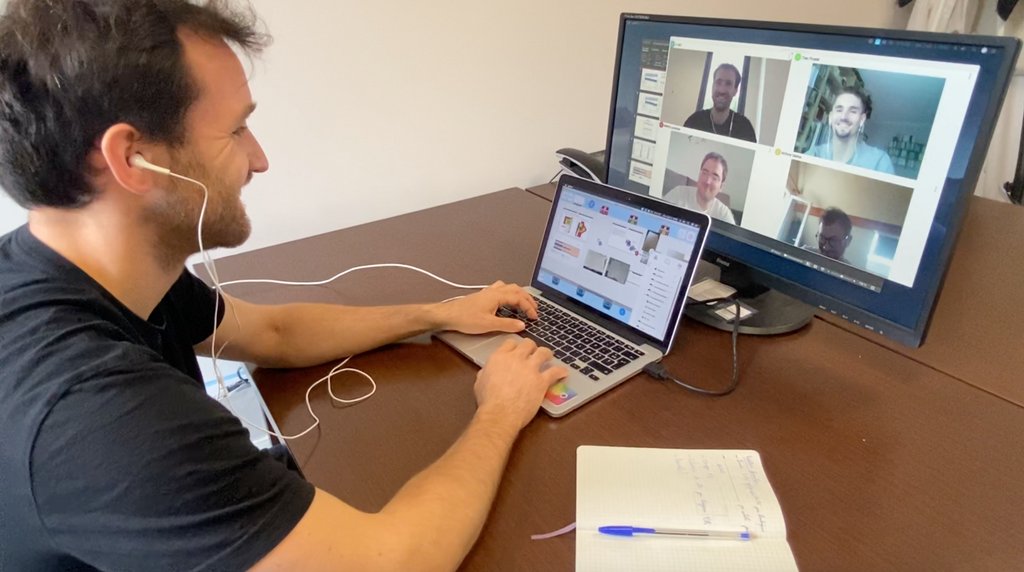 aiokarakuri's tweet image. Started the day off with this great tool - @Sofacollaborate 💡
Collaborating on projects from a distance as if everyone were in the same room, plus it&apos;s so fluid and easy to use ✌️ Well done @Tamaplace33 for #Sofa &amp;amp; #Garden

#collaboration #teamwork #teamworkmakesthedreamwork