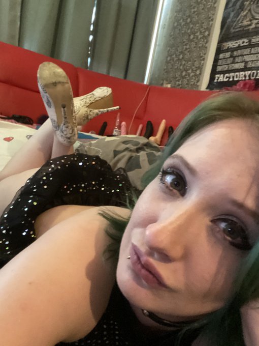 I&rsquo;m live on cam ⁦@ClubIsLive⁩ https://t.co/iHjPzWQUtj come and Play with me! #insidelindalush #webcamgirls<a class="tags" target="_blank" title="On Twitter" href="/?out=eyJ0eXAiOiJKV1QiLCJhbGciOiJIUzUxMiJ9.eyJpYXQiOjE3MjcyNjgzMzAsImlzcyI6InR3cG9ybnN0YXJzLmNvbSIsIm5iZiI6MTcyNzI2ODMzMCwiZXhwIjoxNzU4ODA0MzMwLCJyZWRpcmVjdF91cmwiOiJodHRwczovL3R3aXR0ZXIuY29tL0NsdWJJc0xpdmUifQ.d8R80ouz_7TaYut58MPWfOn2sgmY1ofEtUEUnICCPsUzVwnkOGl1RUd-iWzJUyHi9Ek3AUXgvodFtWByf7NhJA">@ClubIsLive</a><a href="/tag/webcamgirls"class="tags"><span>#webcamgirls</span></a><a href="/tag/camtastic"class="tags"><span>#camtastic</span></a><a href="/tag/insidelindalush"class="tags"><span>#insidelindalush</span></a>