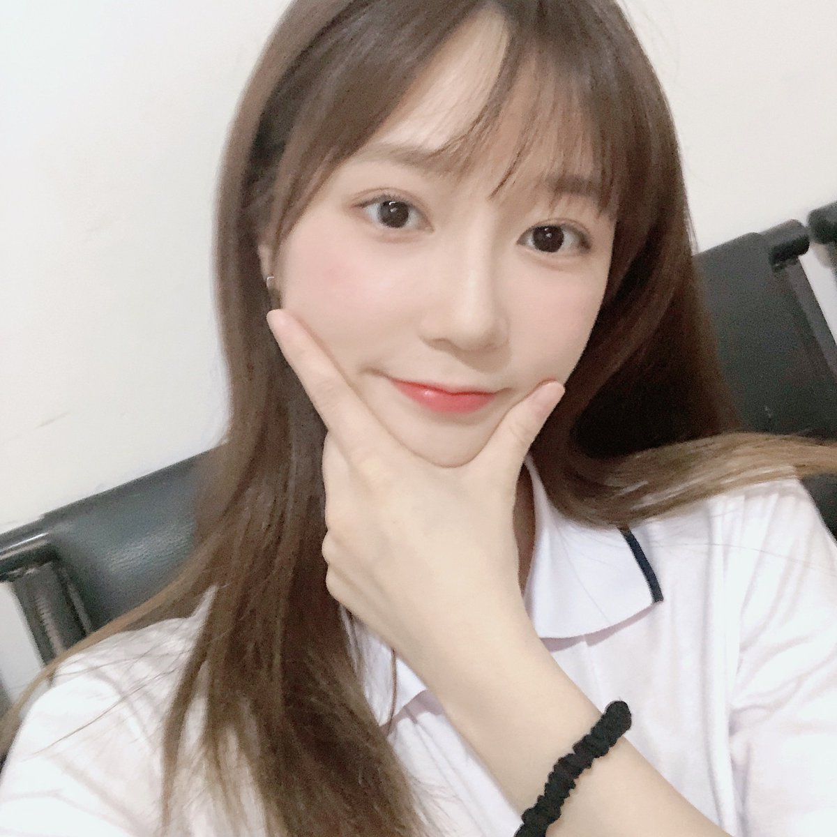 yuzhenpics's tweet photo. • 𝟤𝟢𝟢𝟨𝟤𝟣︱#袁雨桢 Weibo Update https://t.co/eyFGAMLd0x