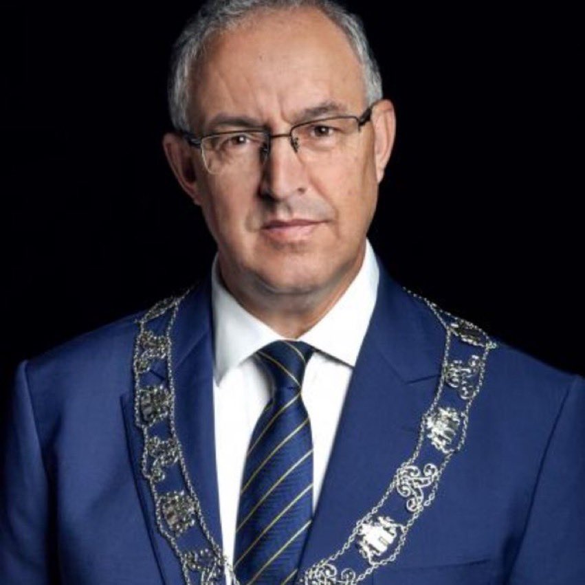 Burgemeester Ahmed Aboutaleb en de stad Rotterdam gaan samen voor een nieuwe periode. Dat is goed nieuws en een felicitatie aan burgemeester en stad waard! <a href="/rotterdam/">Gemeente Rotterdam</a> <a href="/Metropoolregio/">MRDH</a> <a href="/zuid_holland/">Provincie Zuid-Holland</a>