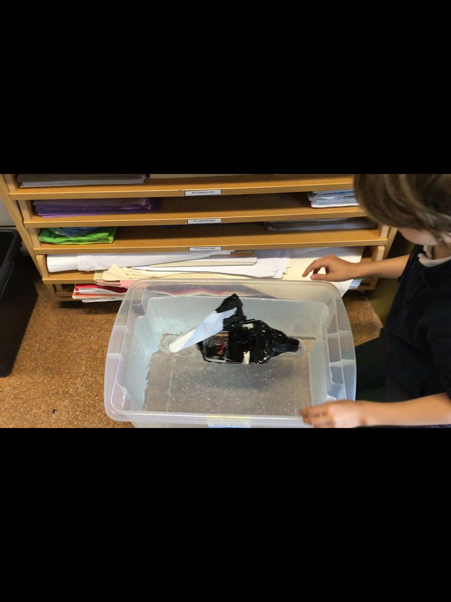 EACTBannermanRd's tweet photo. Testing our boats #EngineeringAtSchool https://t.co/i0CvvQjWdr