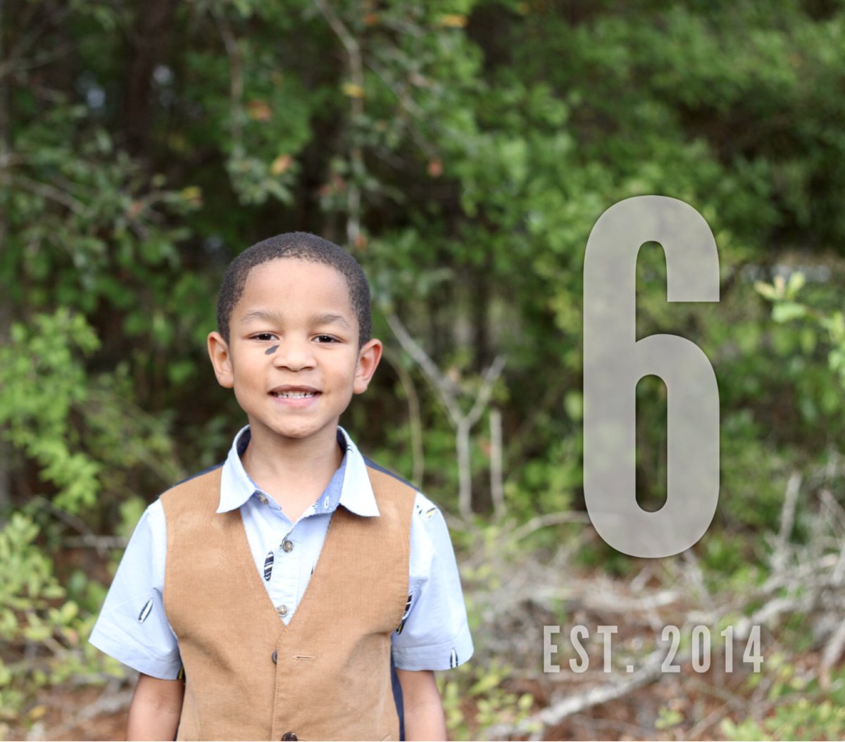 PastorMaxwell's tweet photo. 6 years ago God gave us a Prince 🤴🏽. Happy Birthday Philip! #Est2014 #BirthdayMood https://t.co/kKj0MuYhdF