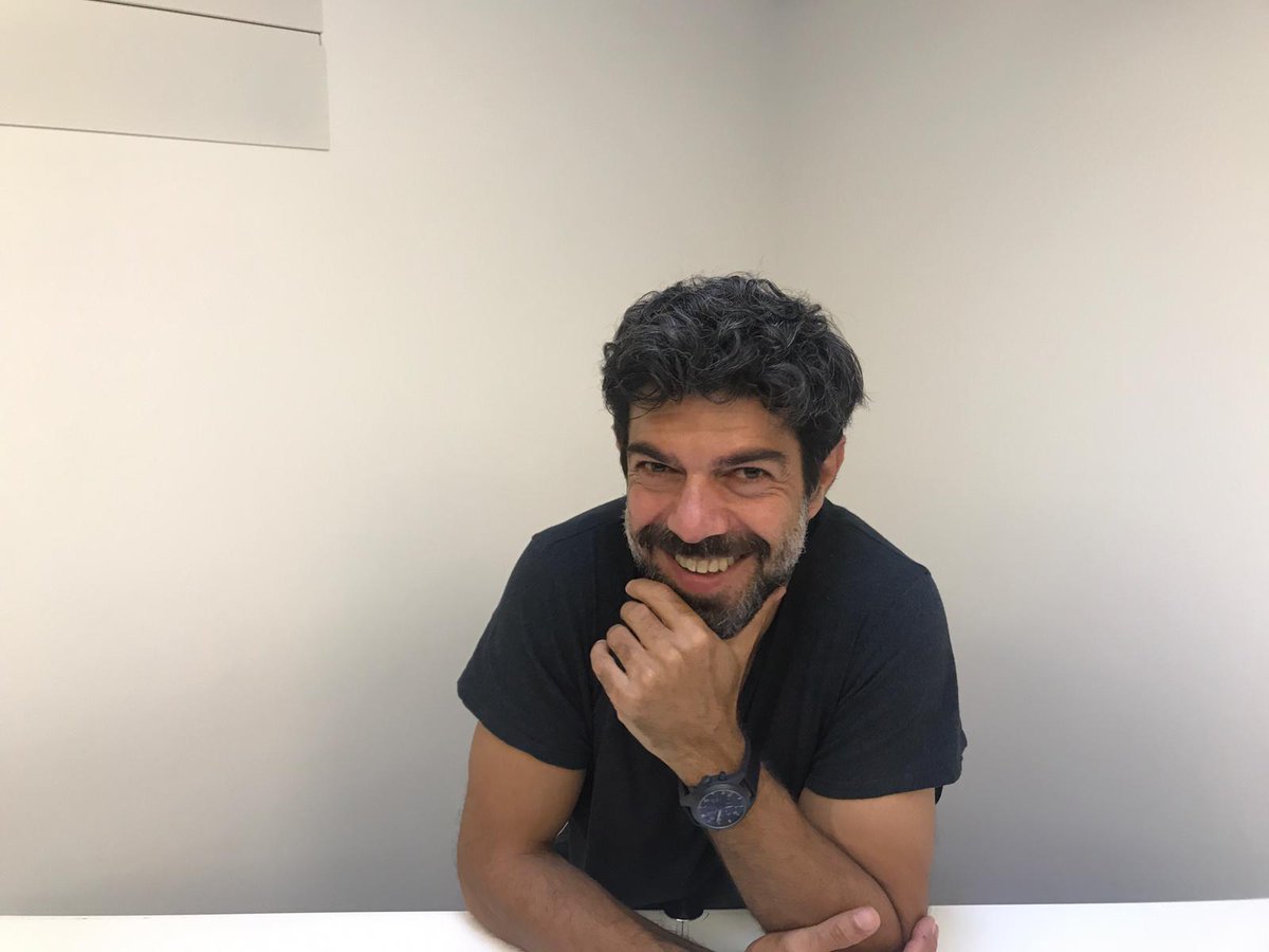 molisecinema's tweet photo. MoliseCinema pubblica il primo libro su Pierfrancesco Favino. Contiene saggi e interviste e sarà presentato nella prossima edizione del Festival. https://t.co/8lgHd4bwLS