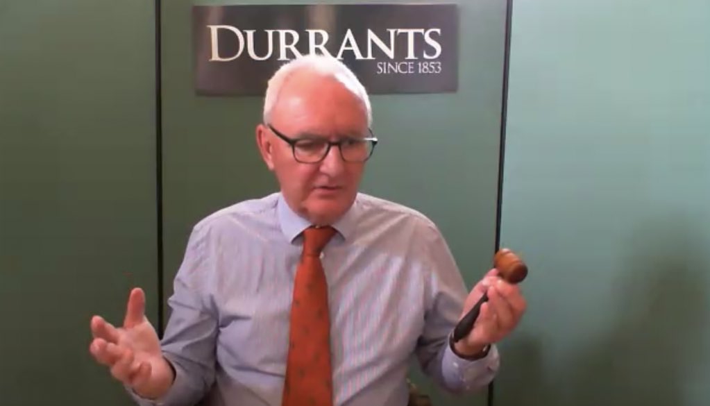 Still chance to bid in our General Antiques with Furniture sale that is on right now! Watch the live auction with our auctioneer Nicholas Rudge right here gaplive-eu.globalauctionplatform.com/bidder/penno.h…