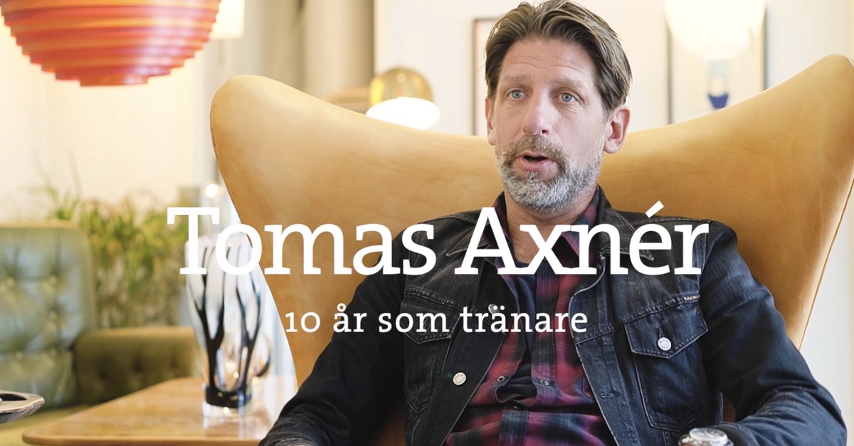 Tomas Axnér kom, efter en framgångsrik spelarkarriär i både Sverige och Tyskland, som tränare till LUGI 2010. Så här tio år senare pratar vi om ett roligt och framgångsrikt decennium i LUGI och om förändringen av det egna ledarskapet. Du ser klippet här➡️ youtu.be/3SO8Uiilqqc