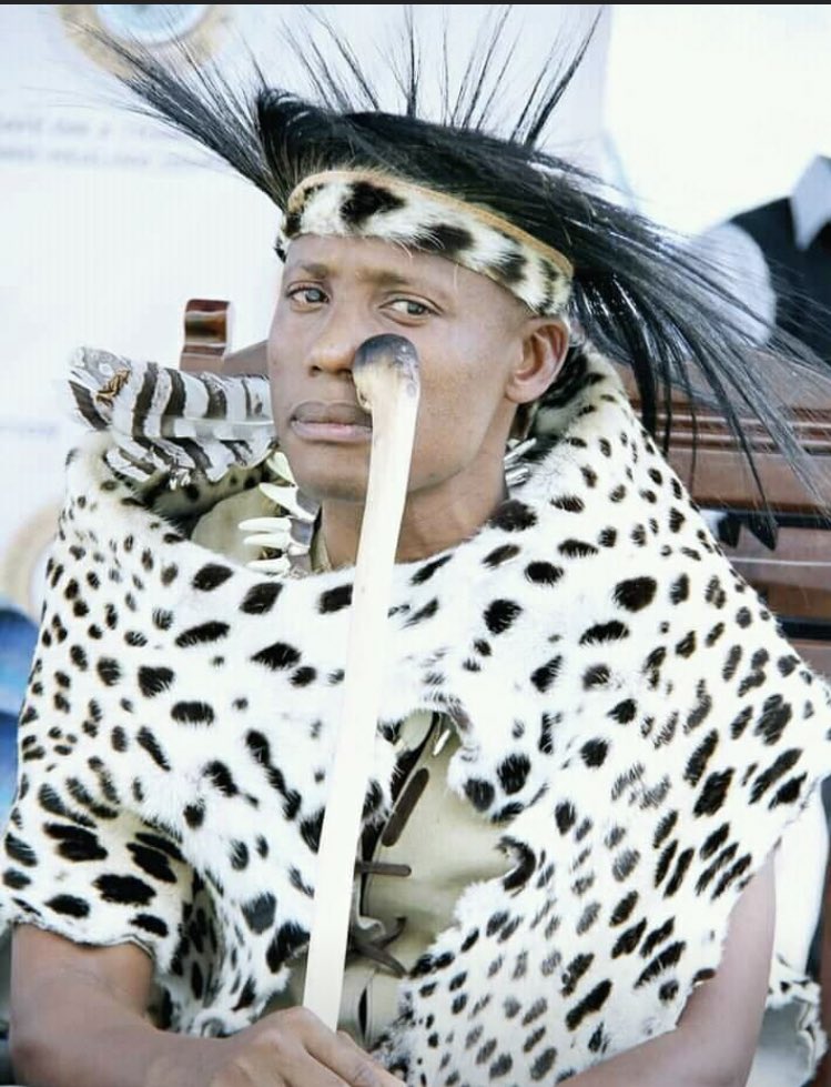 Firstlady_Tumi's tweet photo. Kopa re appreciate Dikgosi tsa rona.. kgosi yame Kgosi Kgolo Kgafela #Kgabo ๐๐๐๐ https://t.co/SgLT3piJDs