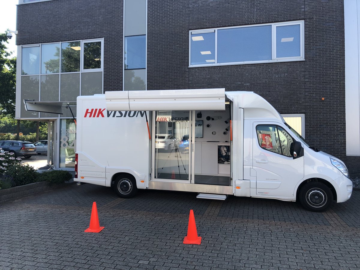 OsecBV's tweet photo. Nog heel even en dan gaat we van start met de Virtuele Hikvision Minivan Tour: de laatste voorbereidingen worden getroffen voor een leuke presentatie!

Meer info: https://t.co/iHg7f2M9mU

#osec #hikvision #HikvisionMinivan #VideoOplossingen #TechnischeMogelijkheden https://t.co/KE6OVDXPRD