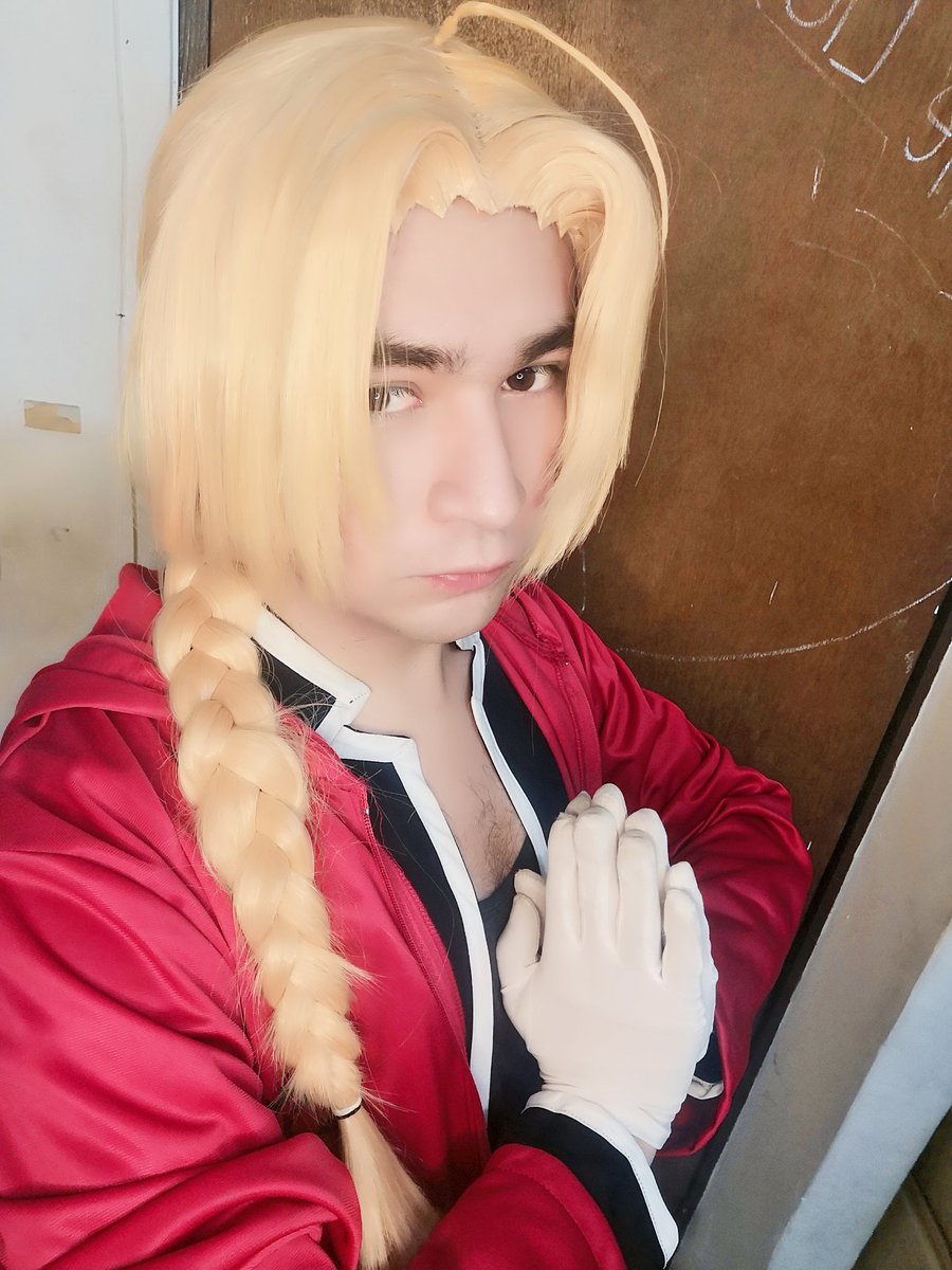 Featured image of post Amazing Edward Elric Cosplay Buen d a amigos hoy les traigo una publicaci n sobre cosplay costume play de el anime y manga hagane no renkinjutsushi o full metal alchemist el alquimista de acero mas adelante le dedicare asimismo