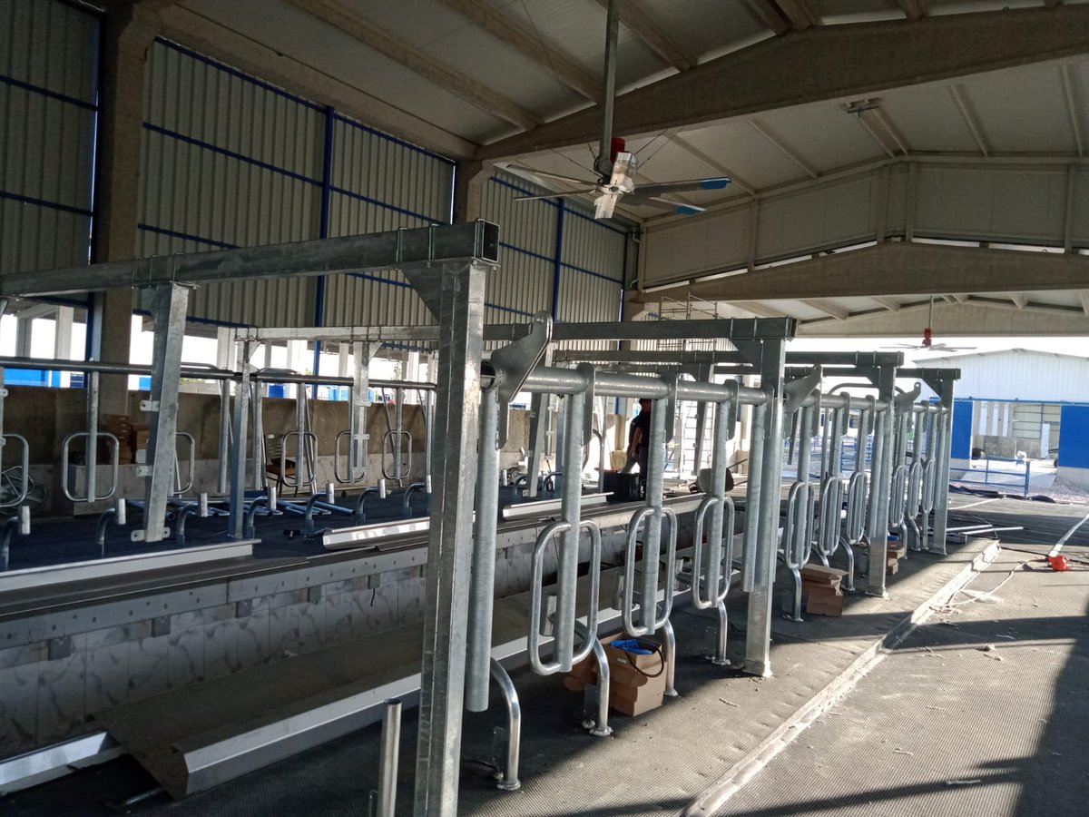IAsyafarm's tweet photo. The Sun has always been a guide.☀✔☀
The Sun has always energized.🔆🔆
We continue to Produce and Application with our energy from the Sun.🌞🛠🐄🌞
Awesome weekend for Everyone..✨🌟✨
#intermilk #asyafarm #milking #dairyherd #milkingparlour #farmtechnologies #milkcooling #calf https://t.co/uLsMATIjlb