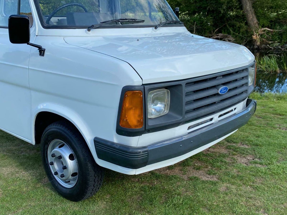TransitCenterEU's tweet photo. [Ford Transit MK2 Pick-Up]
#fordtransit https://t.co/VtBzYbQRLj