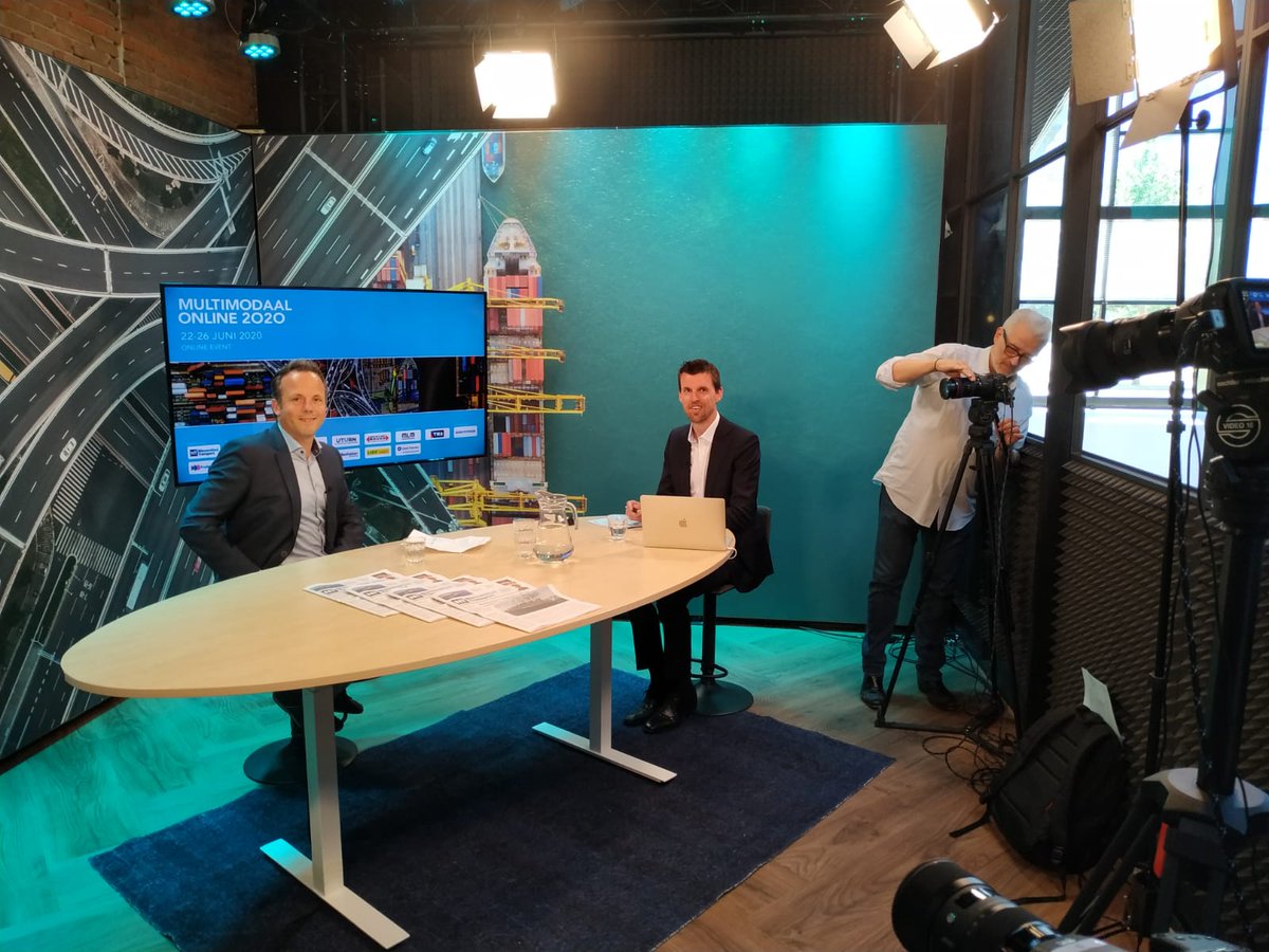 Ik mocht gisteren een bijdrage leveren aan de Nieuwsblad Transport Multimodaal Online week. Live vanuit de NT studio in Rotterdam in gesprek met Bart Pals over hoe verladers en vervoerders de modal shift kunnen versnellen <a href="/NTnl/">Nieuwsblad Transport</a> <a href="/Lean_and_Green/">Lean & Green NL</a> #offroad nieuwsbladtransport.nl/binnenvaart/20…