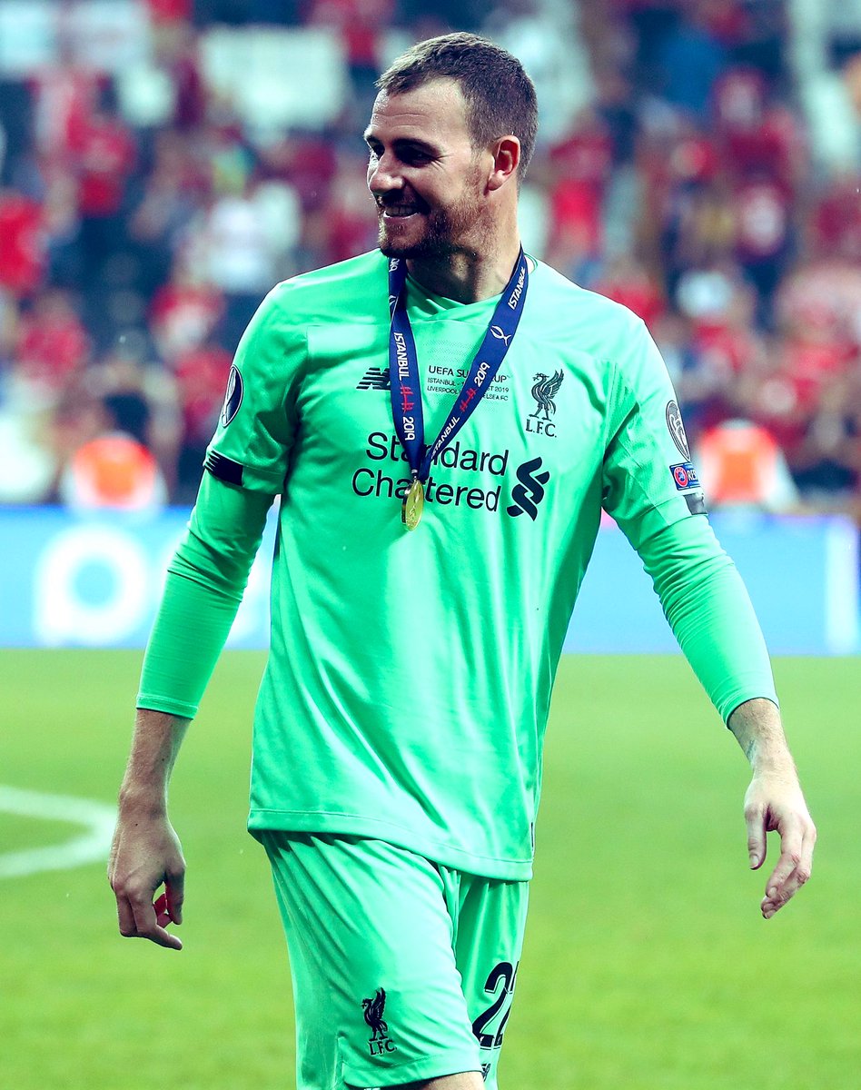 Leeds That Leeds United Podcast Auf Twitter So Not Only Did Keeper Kasper Schmeichel Leave Leeds To Win The League Now His Replacement Andy Lonergan Has Done It As Well