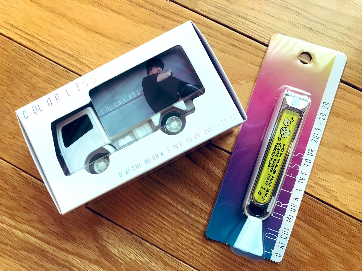J_dmfreak's tweet photo. わーい！！！届いたー！！！🙌✨ https://t.co/3hMMFAED2m