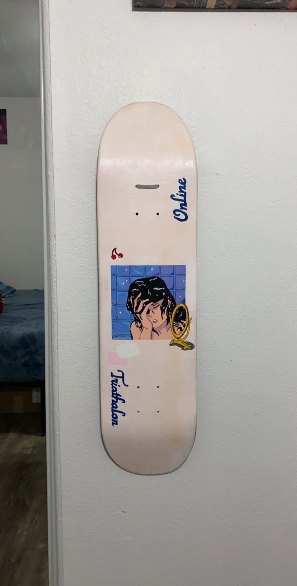 Hernandez_Tony7's tweet photo. painted my board 🥺 @triathalonmusic https://t.co/D50THMCHdz