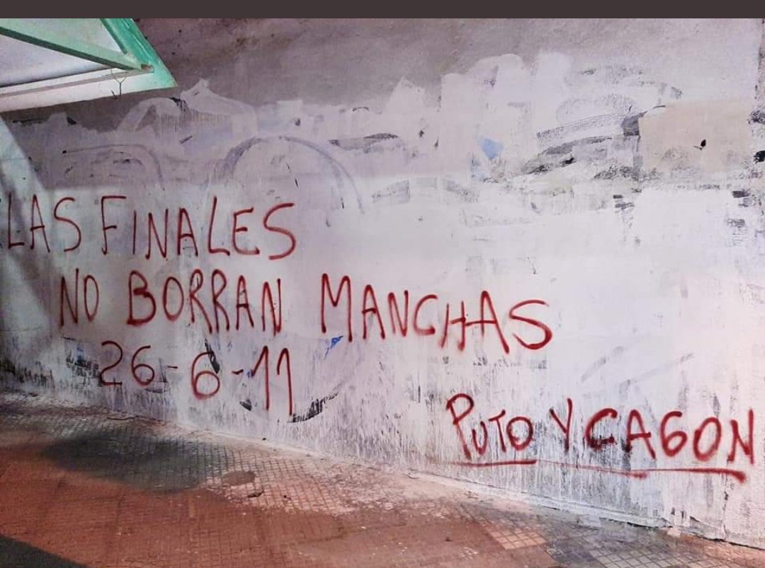 Milagroooos12's tweet photo. 9 años y todavía no nos dicen que se siente
#MorirEsDescender https://t.co/Z6x4pa41e7