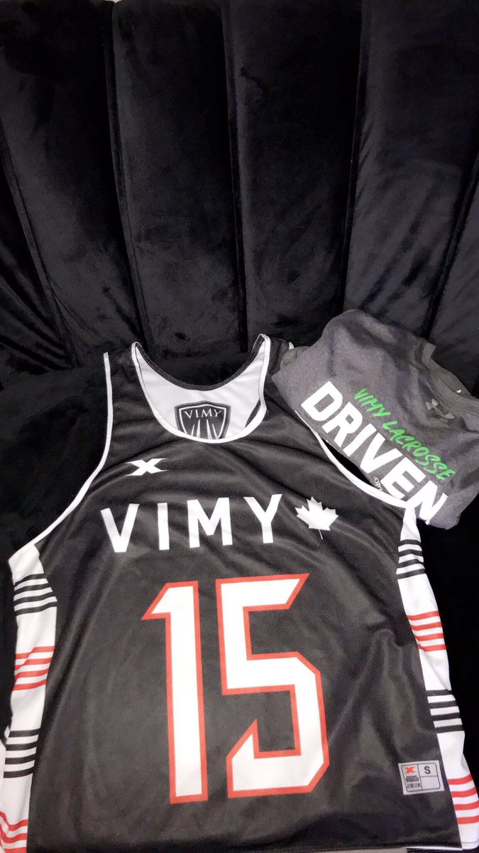 LaylaJaber10's tweet photo. Thanks to @AlbertaLacrosse @TeamABlax @VimyEdmonton coach Dallas Smith for the cool swag. Thanks fo also trying to work the rust off my stick! #backatit https://t.co/B77fJjbOQm
