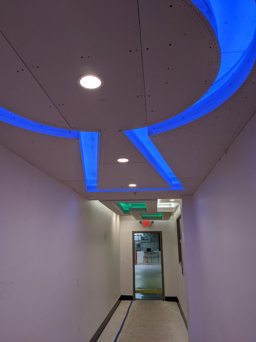 StaggSTEM's tweet image. @StaggHighSchool met with @CRCCarpenters to discuss how we can partner with our new Math in Construction course starting this year! Amazing seeing everything they do and the new technology available! We are getting excited for the new course! Stay tuned! #D230Works @CHSD230