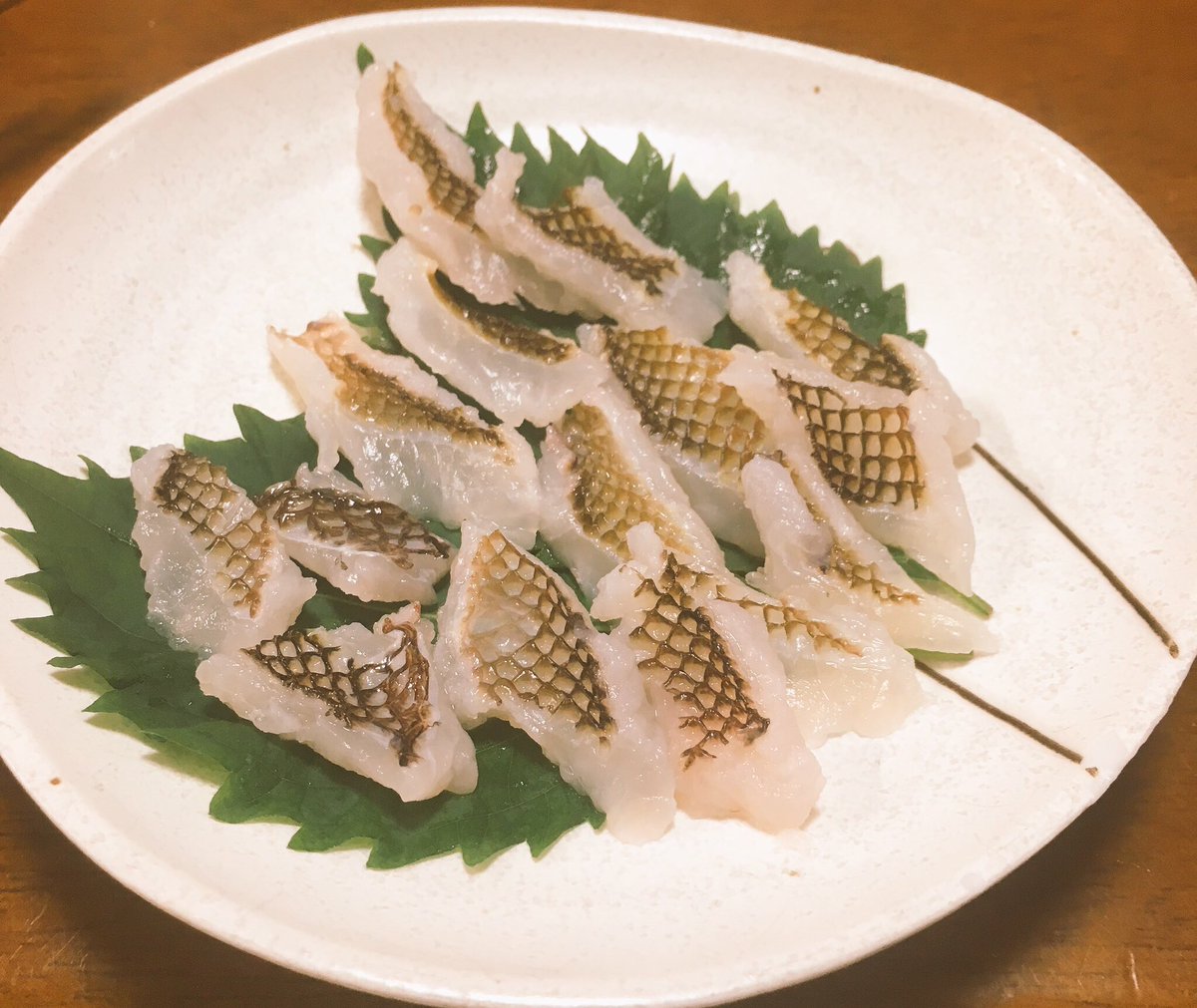 妙月 キュウセンと同じくらい馴染みがあるササノハベラも美味かった 堤防のヘチでよく見る なんかの本で嬉しくない魚扱いされていたのが悲しかった 妙月 キュウセンと同じくらい馴染みがあるササノハベラも美味かった 堤防のヘチでよく見る なんかの本で嬉しくない魚扱いされていたのが悲しかった