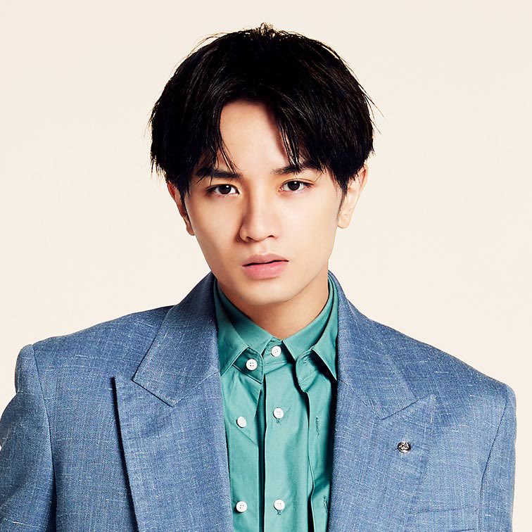 ねい けんとくん本当に地場衛さんなので早くタキシード仮面の実写版やって欲しい T Co Tfp5osfhm3 Twitter