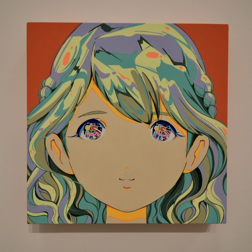 チバヒデトシ 加藤愛 愛 まどんな ひあたりのわるいへや にミズマアートギャラリーに シリーズ 彼女の顔が思い出せない の瞳の中には作者の名前 愛の文字が キービジュアルの 彼女の顔が思い出せない の瞳には他の女の子の顔が写り込んで チバヒデトシ 加藤愛 愛 まどんな ひあたりのわるいへや にミズマアートギャラリーに シリーズ 彼女の顔が思い出せない の瞳の中には作者の名前 愛の文字が キービジュアルの 彼女の顔が思い出せない の瞳には他の女の子の顔が写り込んで